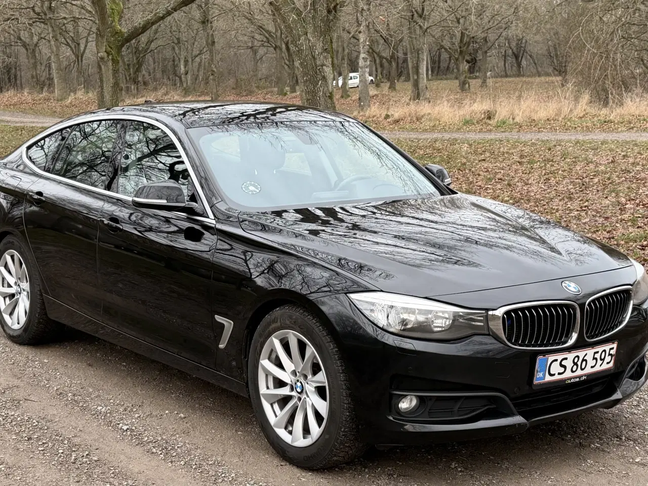 Billede 3 - Lækker velkørende og rummelig BMW