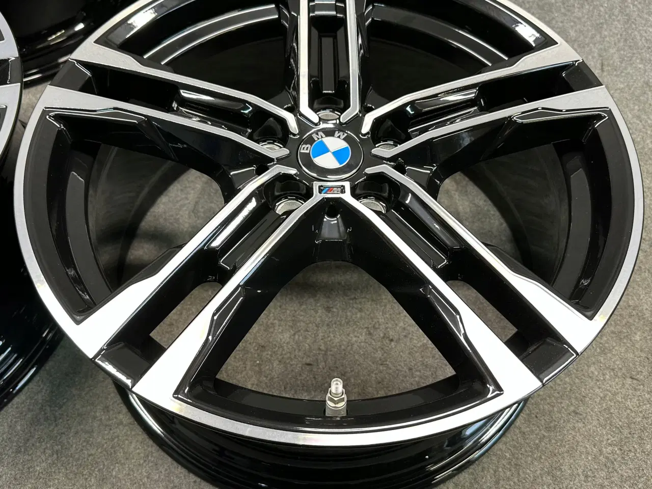 Billede 4 - BMW 1 2 F40 F45 F46 M PAKKET 18” 556M