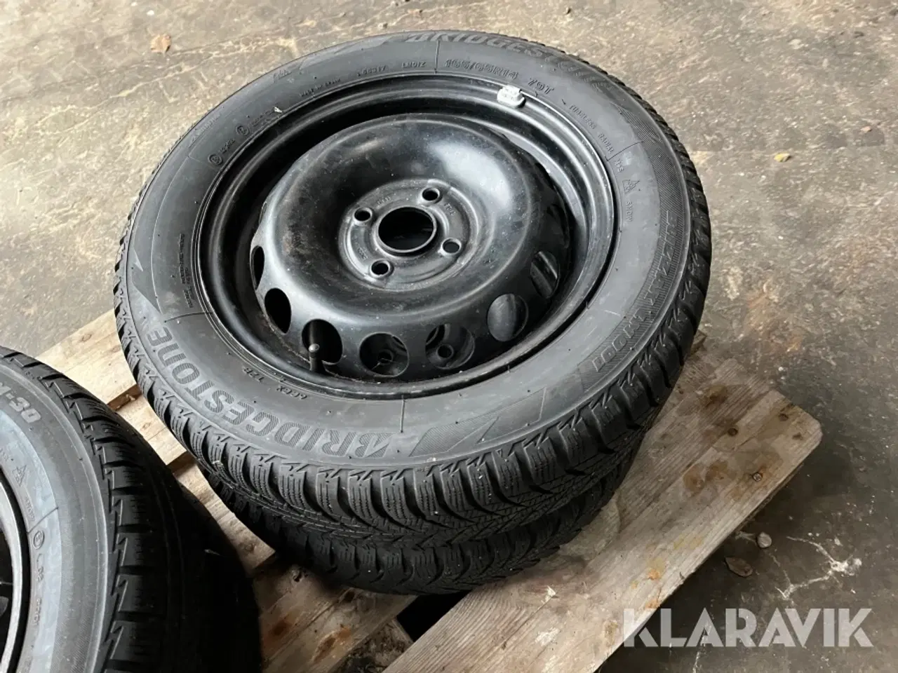 Billede 7 - Dæk med fælg BRIDGESTONE 165/65R14 vinder dæk