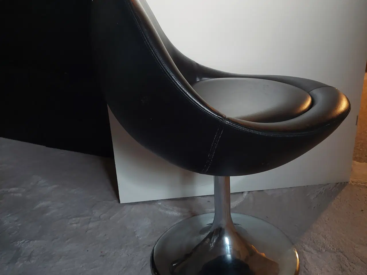 Billede 8 - salon/drejerstol i sort farve