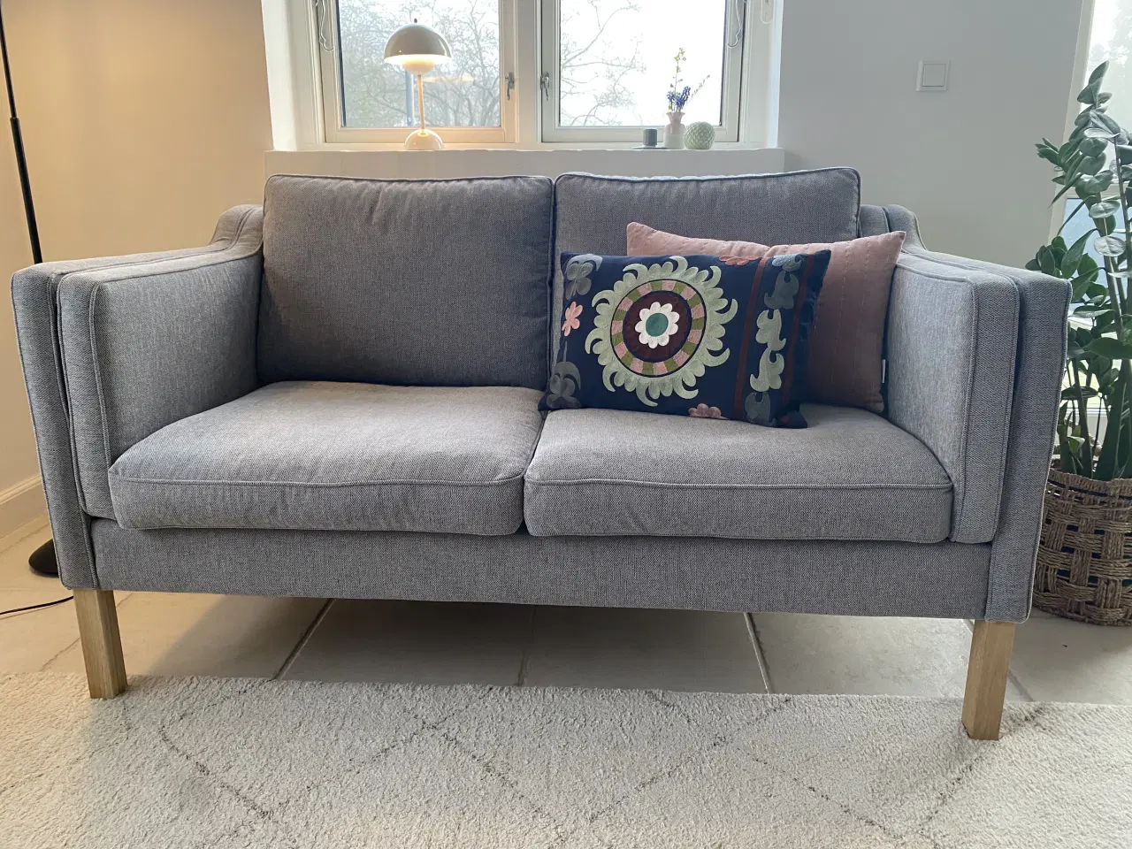 Billede 2 - Komfortabel 2-personers sofa 