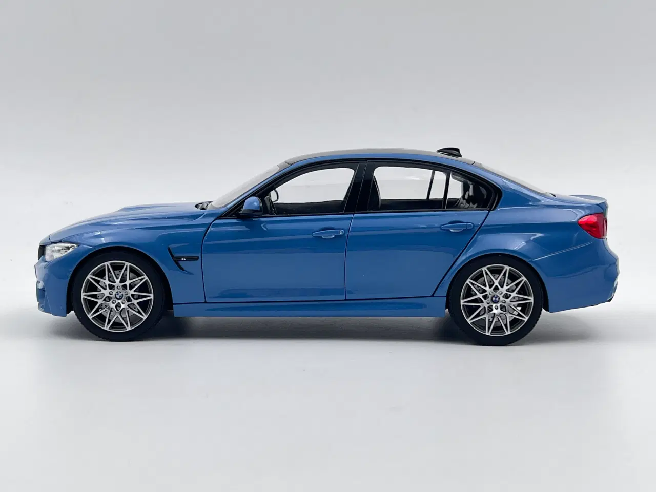 Billede 3 - 2017 BMW M3 Competition Limited Edition - 1:18