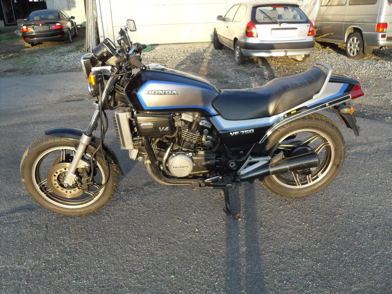 Billede 3 - honda vf 750 s