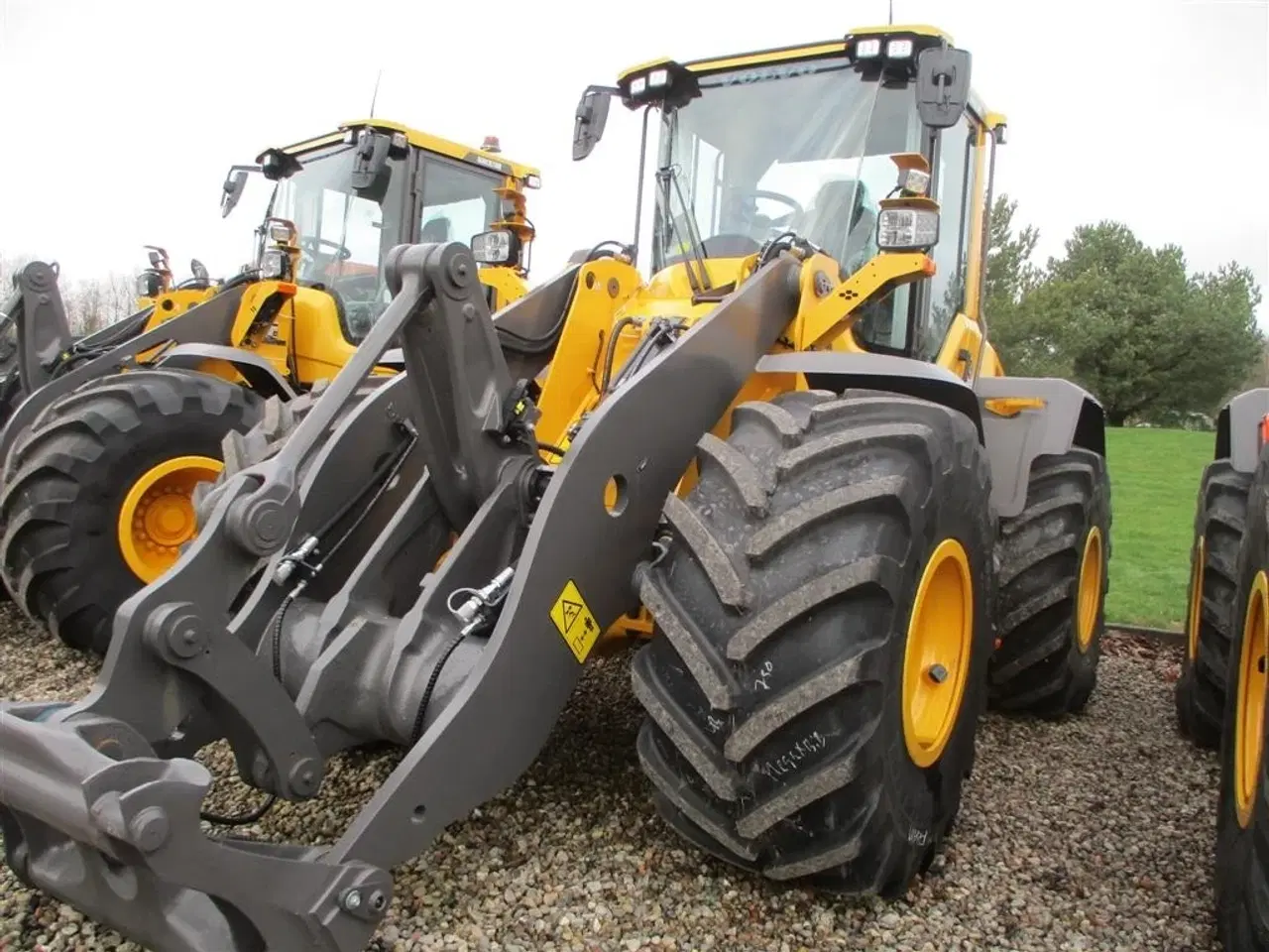 Billede 8 - Volvo L 70 H H2 BEMÆRK MED GARANTI FRA VOLVO FREM TIL DEN 9.9.2026. AGRICULTURE DK-maskine med lang arm, Co-Pilot & med 750mm Michelin MEGA X BIB hjul.