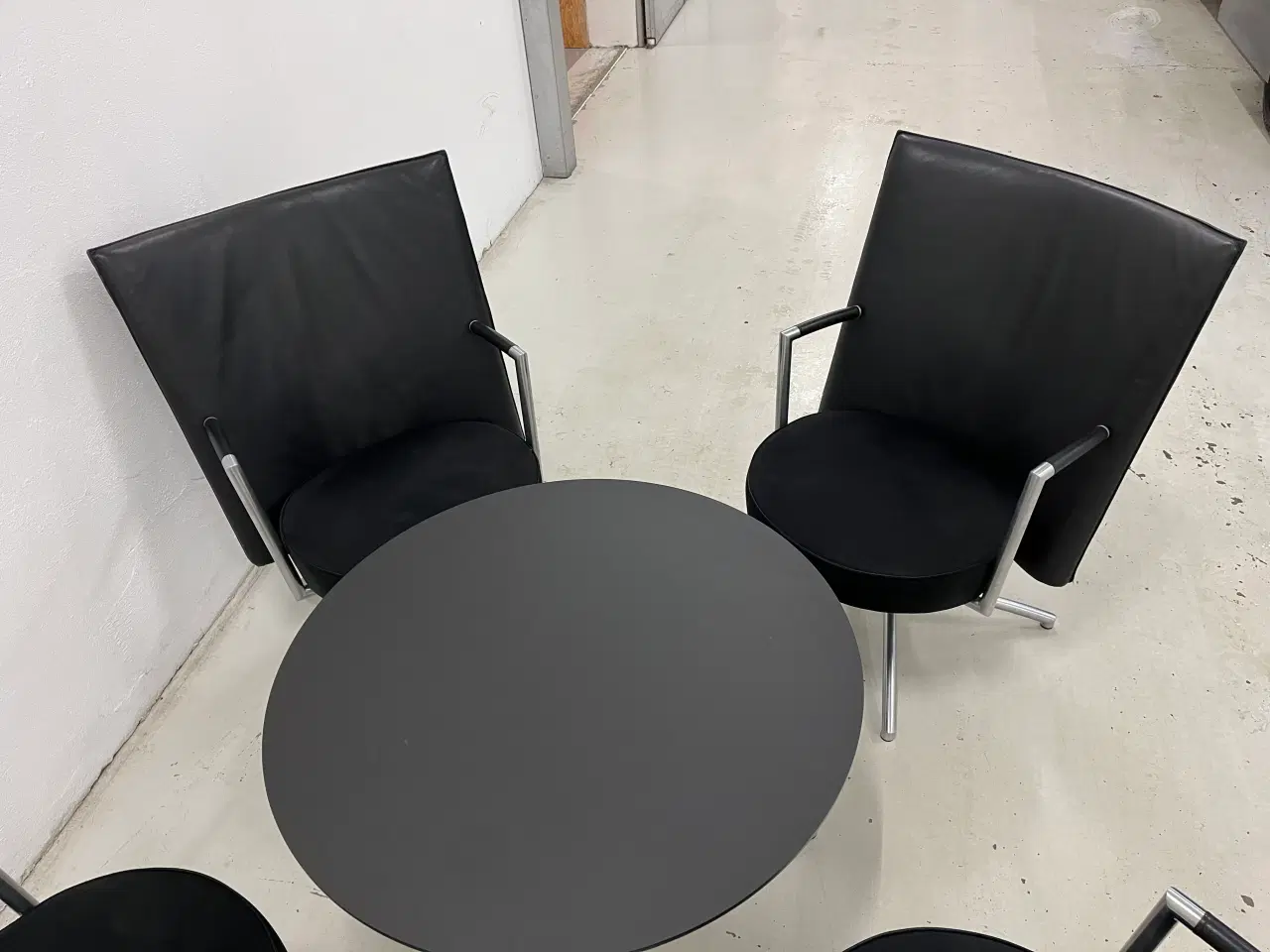 Billede 7 - Erik Jørgensen EJ70stole og EJ90 bord.