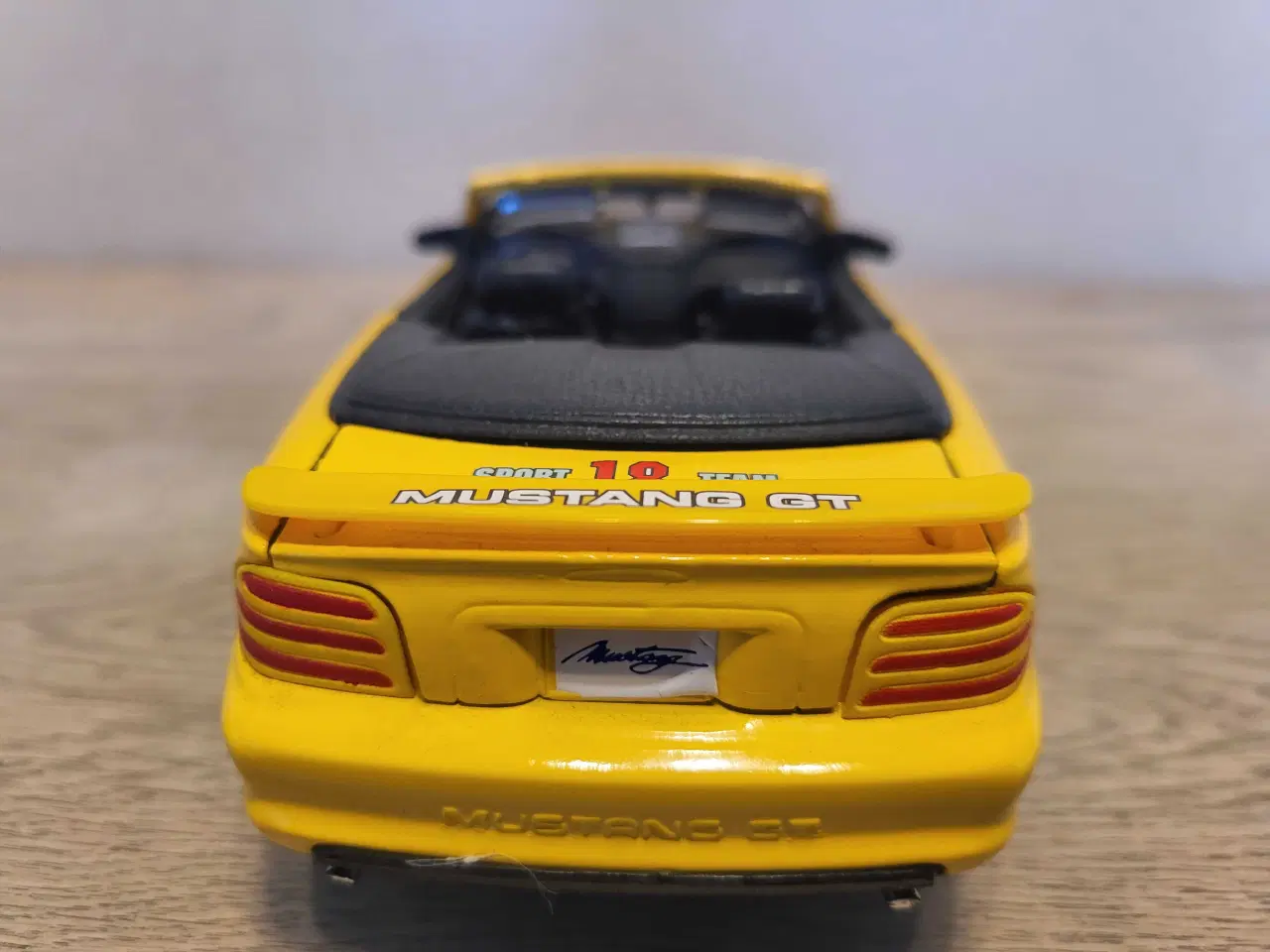 Billede 5 - Modelbil: Mustang GT 1994  Skala 1/24.