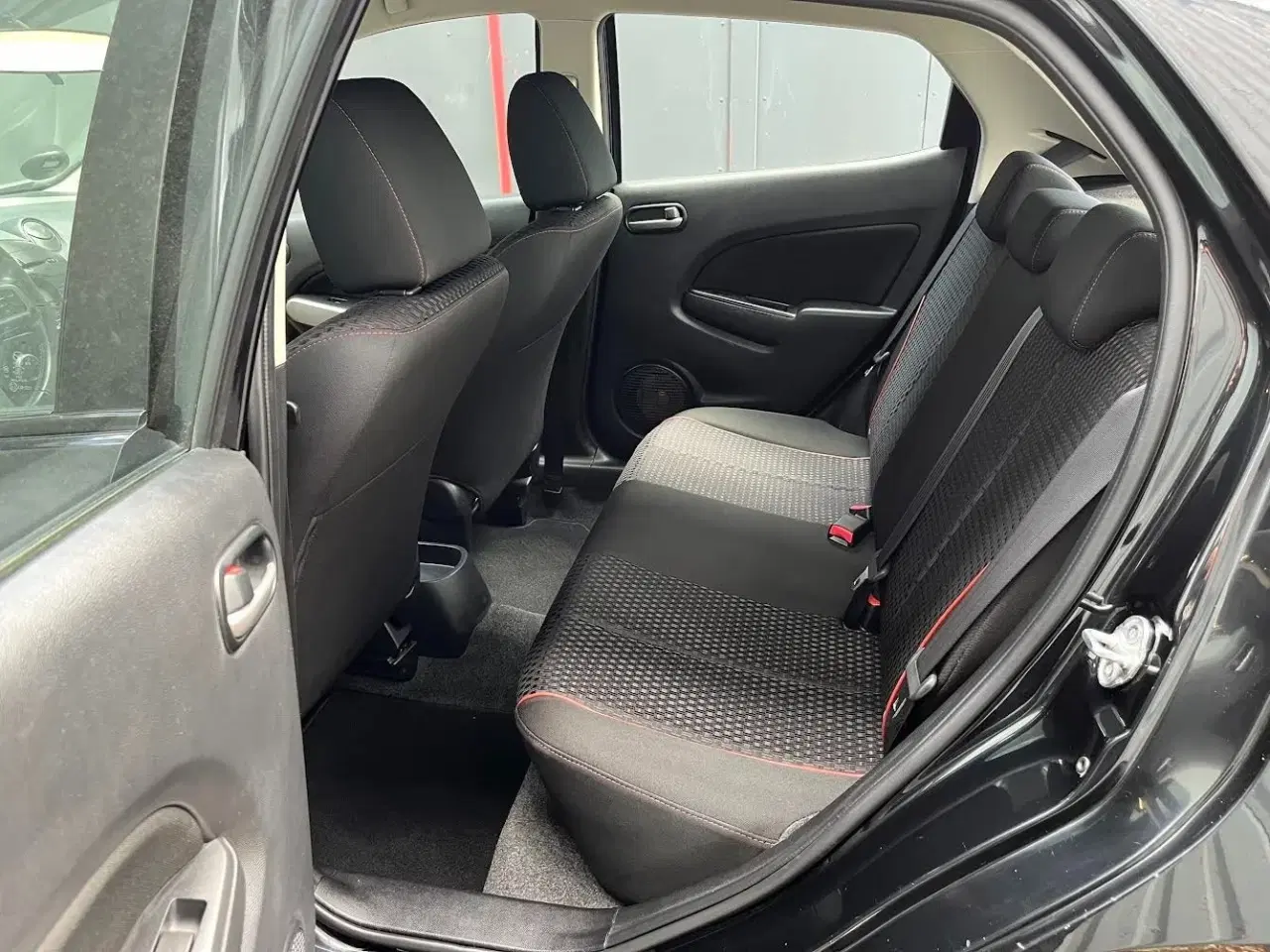 Billede 10 - Mazda 2 1,5 Sport