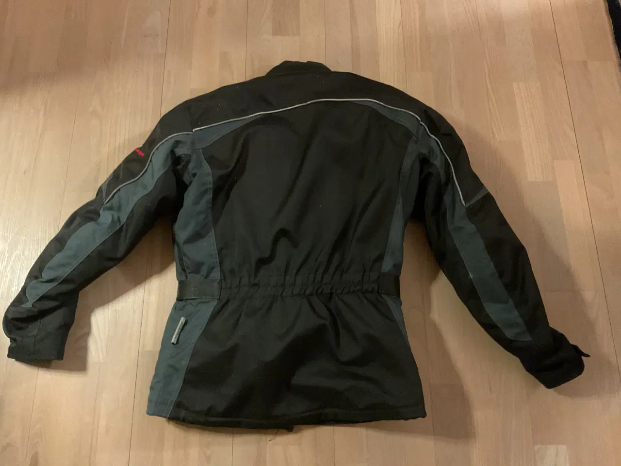 Billede 3 - Jakke, bukser og handsker til damer