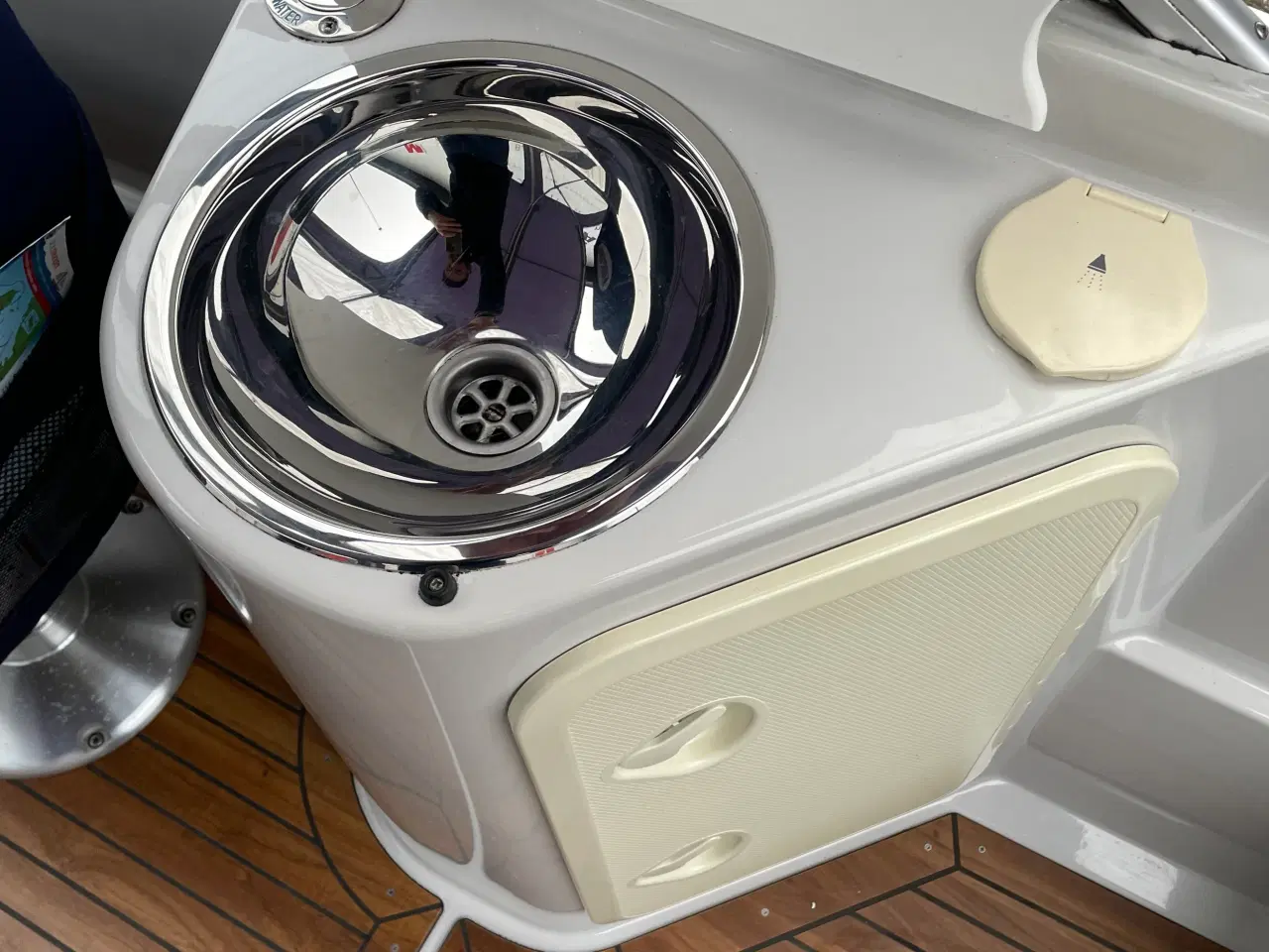 Billede 12 - 605 Explorer med 150 hk Mercury Verado og 2500 kg bådtrailer- RESEVERET MB TIL 3/2