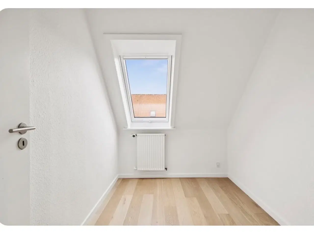 Billede 3 - Indflytningsklart rækkehus Med have