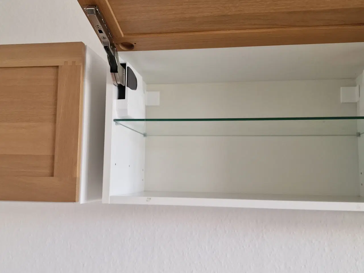 Billede 9 - Div. Møbler bortgives