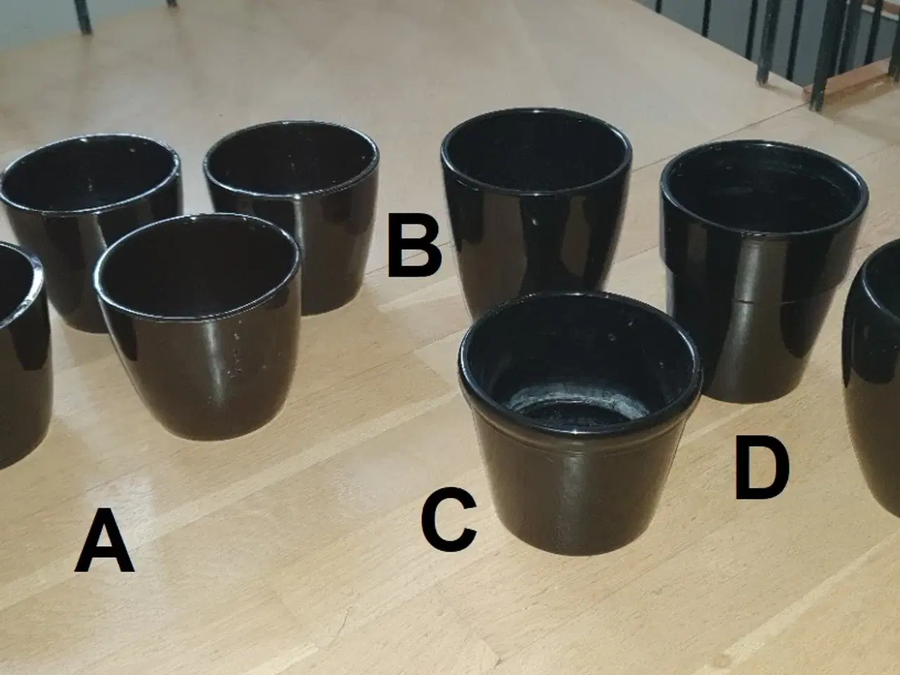Billede 2 - Keramiske krukker, Skjulere
