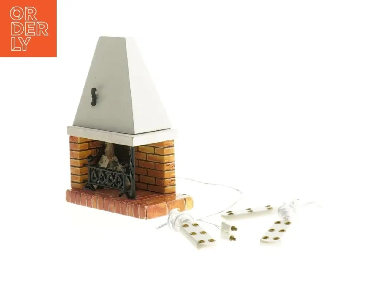 Billede 5 - Miniaturpejs med lyskæde (str. 10,5 x 8 x 4 cm)
