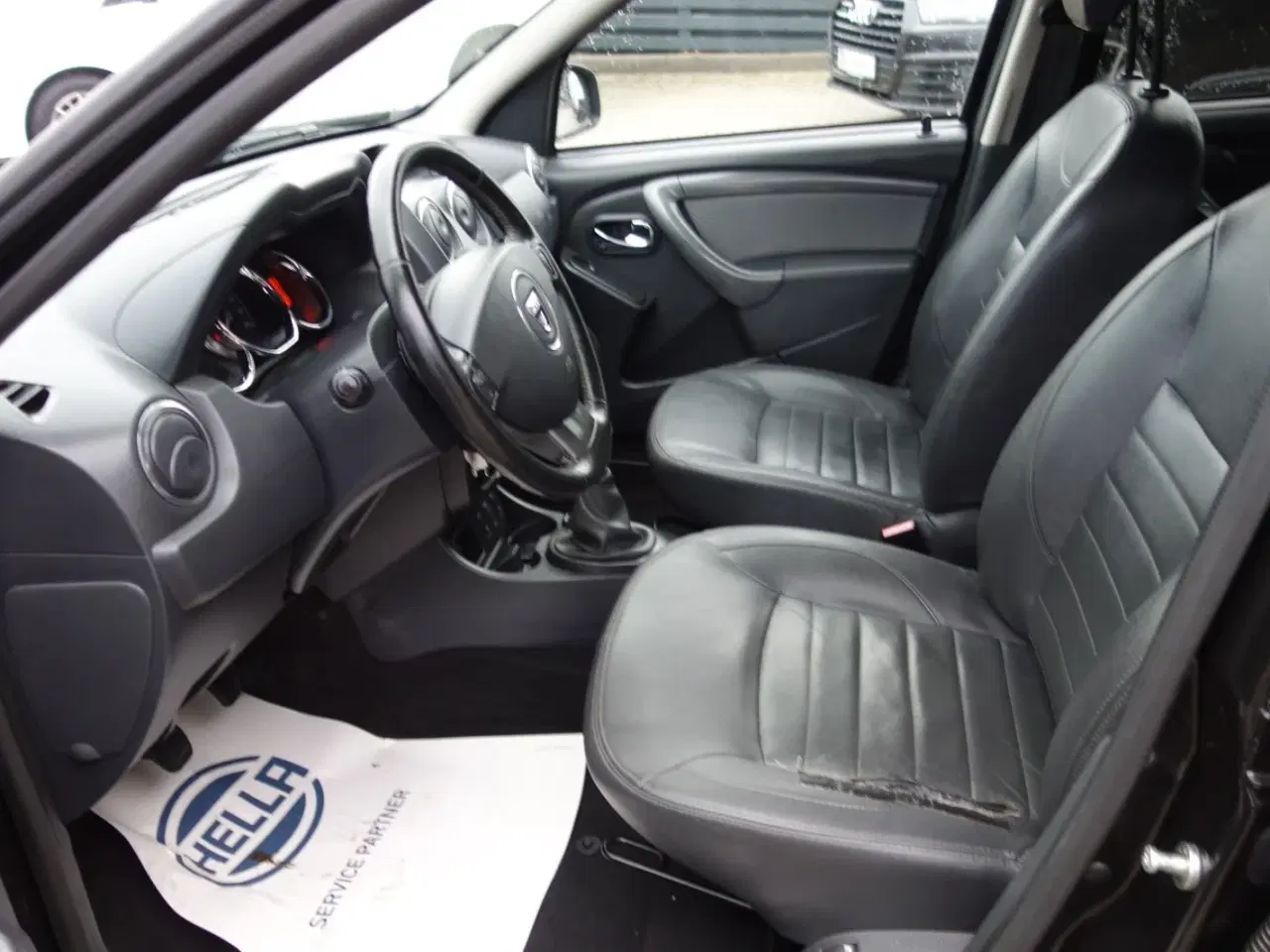 Billede 4 - Dacia Duster 1,2 TCe 125 Black Shadow Van