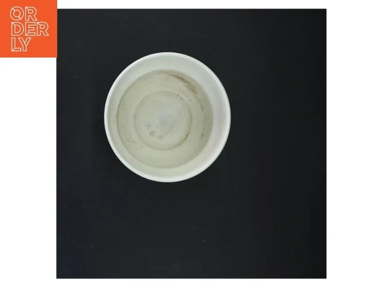 Billede 2 - Hvid plantepotte fra IKEA fra IKEA (str. 12 cm)