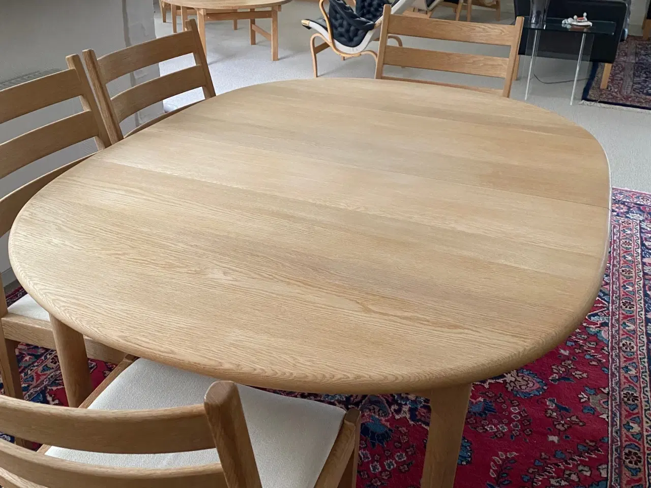 Billede 4 - SPISEBORD m. 2 tillægsplader