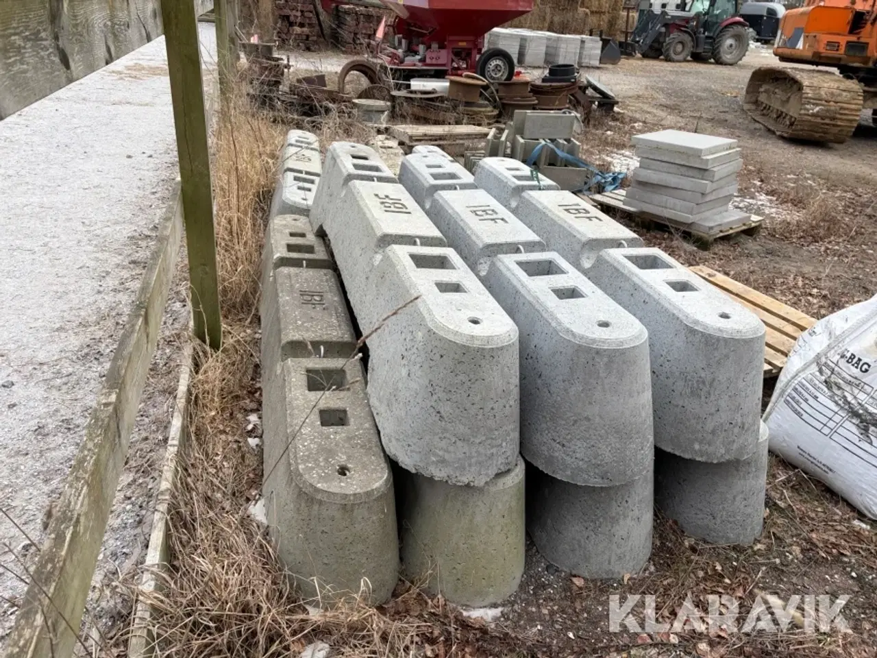 Billede 12 - Betonblokke / Afspærringsblokke IBF - 17 styk