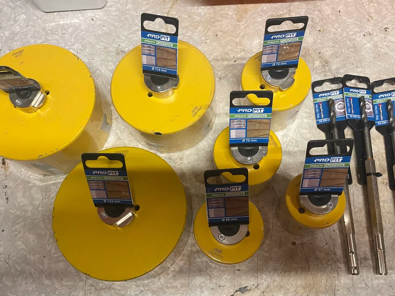 Billede 1 - 7 ubrugte huldsave med 3 tilhørende bor.