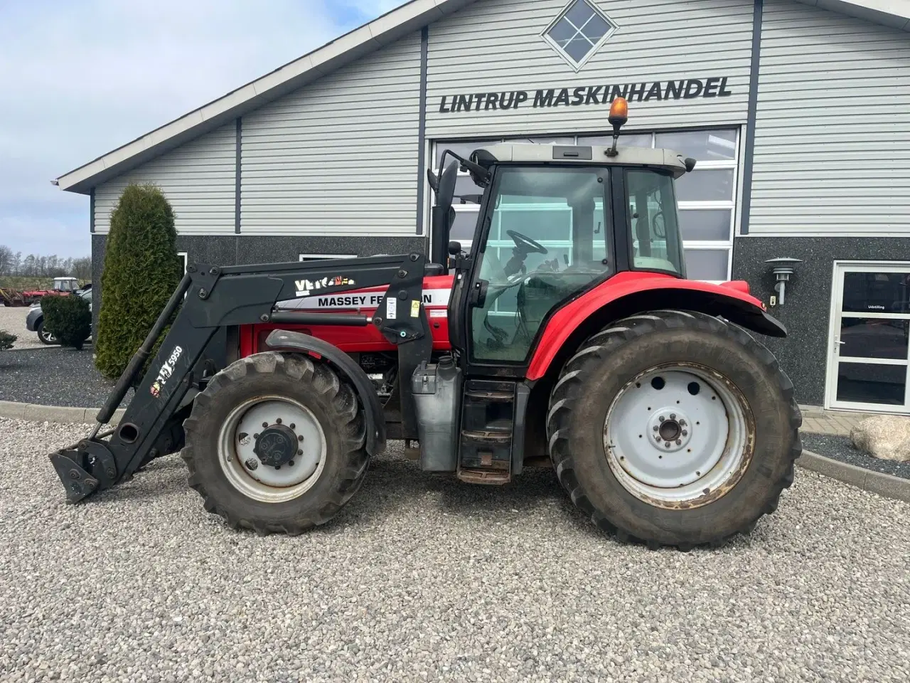 Billede 12 - Massey Ferguson 6480 Dyna 4 Med frontlift og frontlæsser