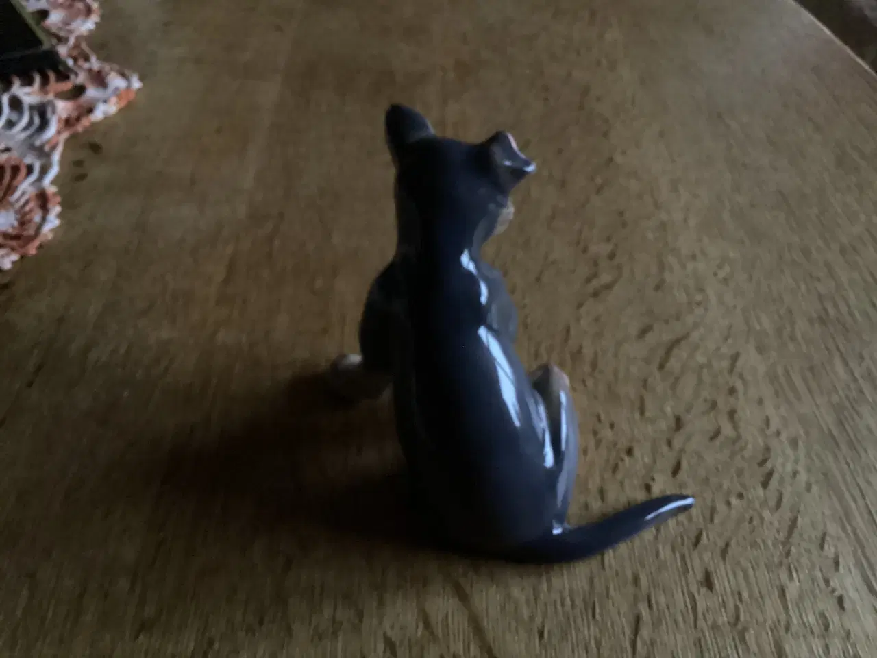 Billede 6 - Kgl Chefer Hvalp nr 6835 pris 725,00 kr