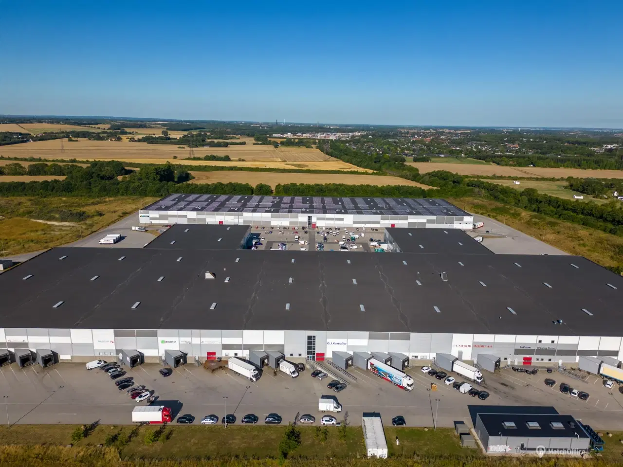 Billede 39 - Logistiklejemål med porte og ramper og en loftshøjde op til 10 meter