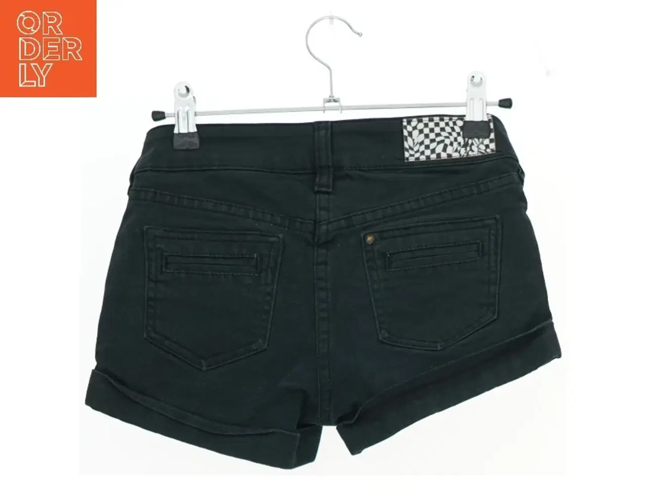 Billede 2 - Shorts fra H&M (str. 140)