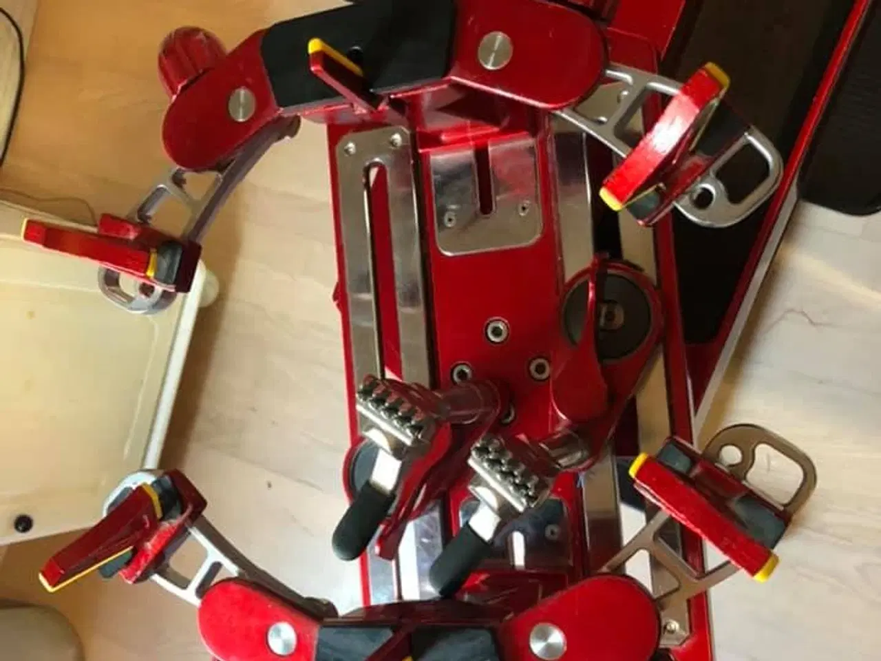 Billede 1 - Opstrengningsmaskine SØGES