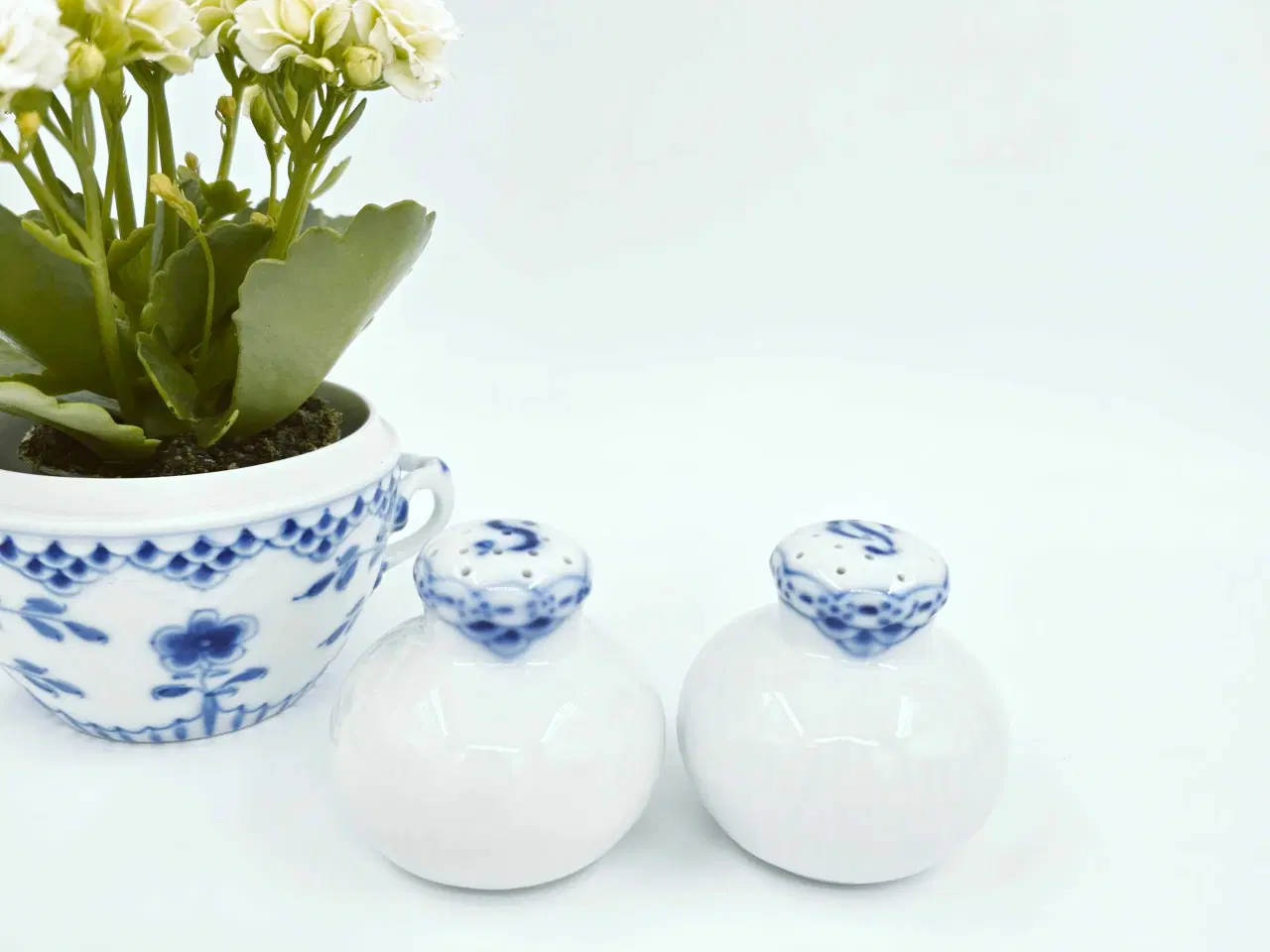 Billede 4 - Prinsesse Salt & Pebersæt 1 sortering Porcelæn 