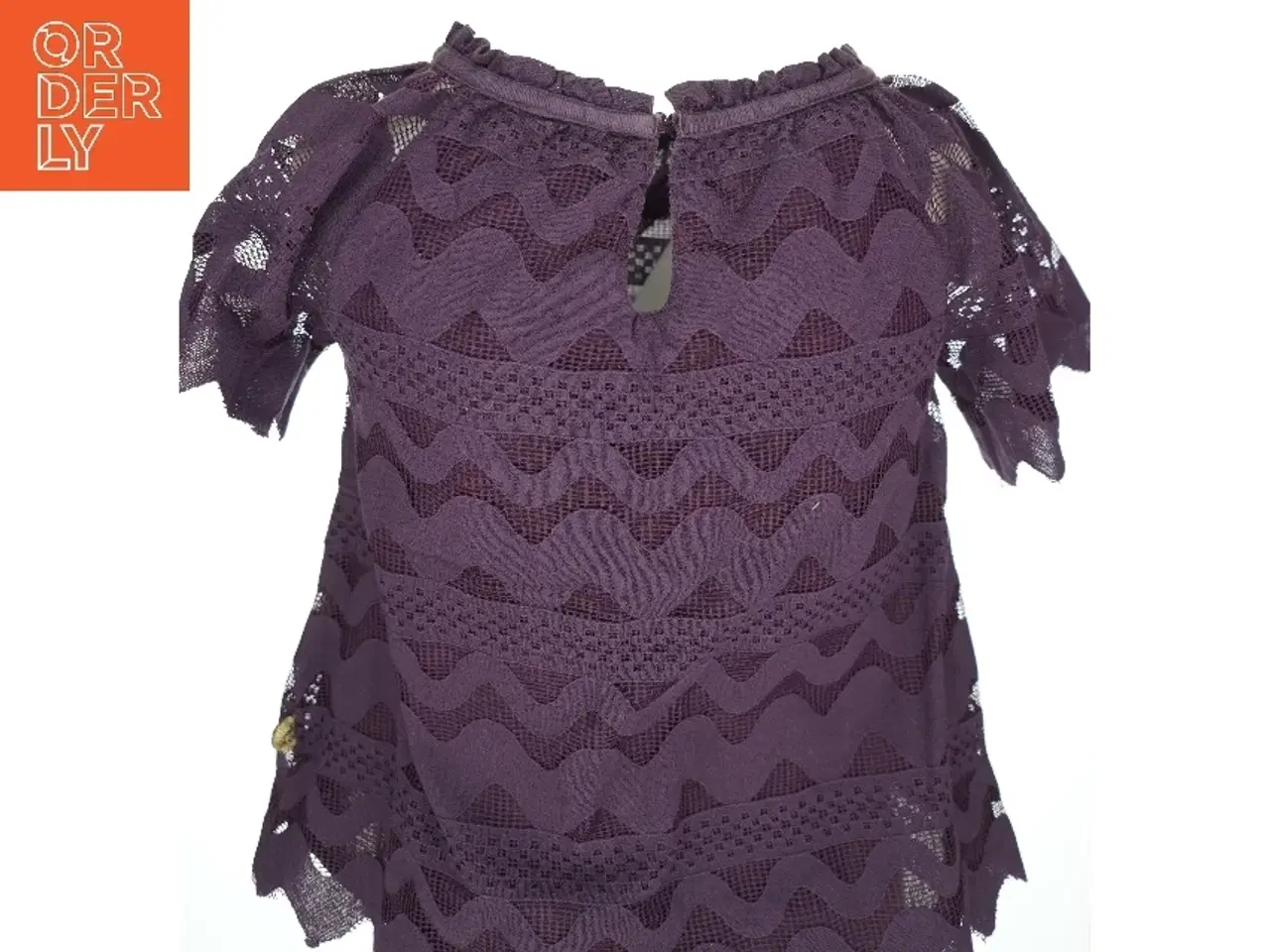 Billede 2 - T shirt fra Pomp de Lux (str. 122/128)