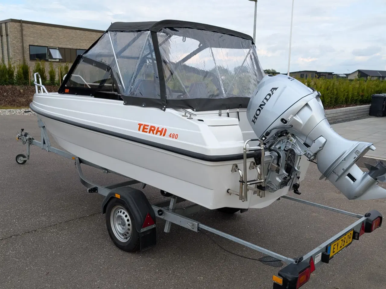 Billede 1 - Terhi BR 480 med 50HK Honda - SKARP PÅSKE PRIS