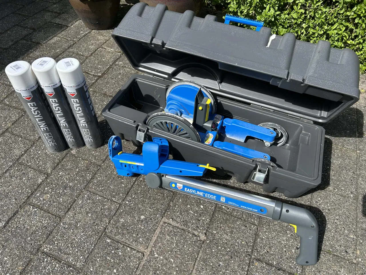 Billede 1 - Vejopstriber Easyline Edge