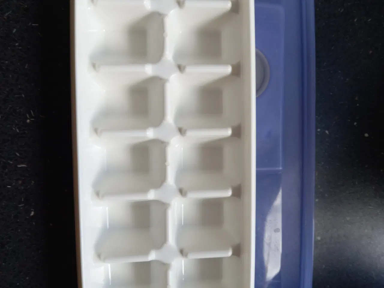 Billede 2 - Isterningebakke - Tupperware