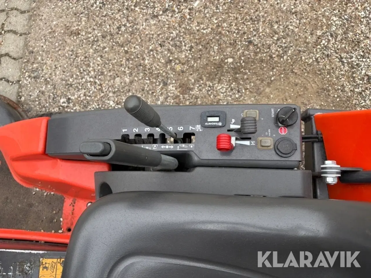 Billede 10 - Græsslåmaskine Husqvarna R422Ts AWD frontklipper