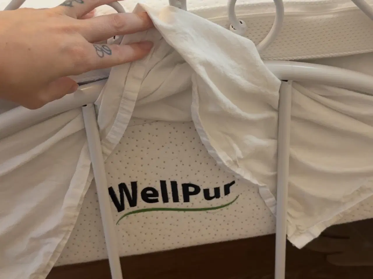 Billede 2 - 90x200 Seng med wellpur madras og topmadras