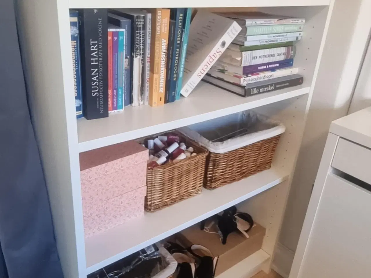 Billede 2 - Ikea bogreol