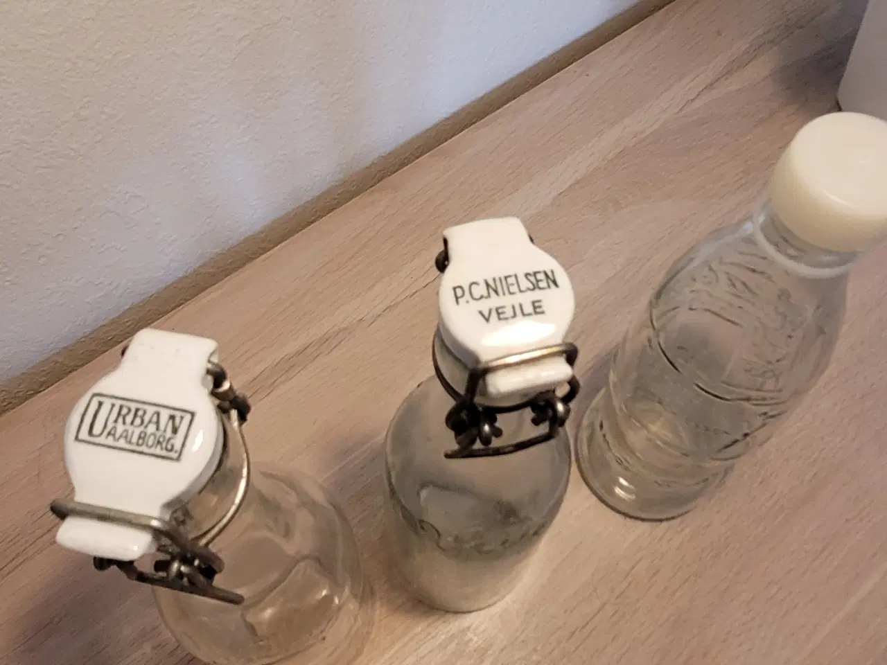 Billede 1 - 3 gamle patentflasker