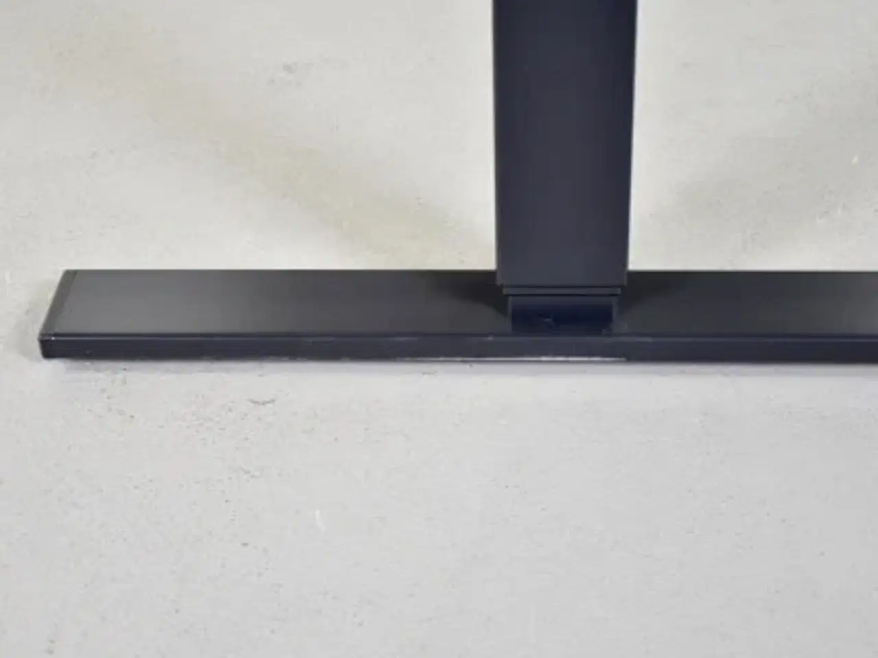 Billede 10 - Scan office hæve-/sænkebord i birk, 120 cm.