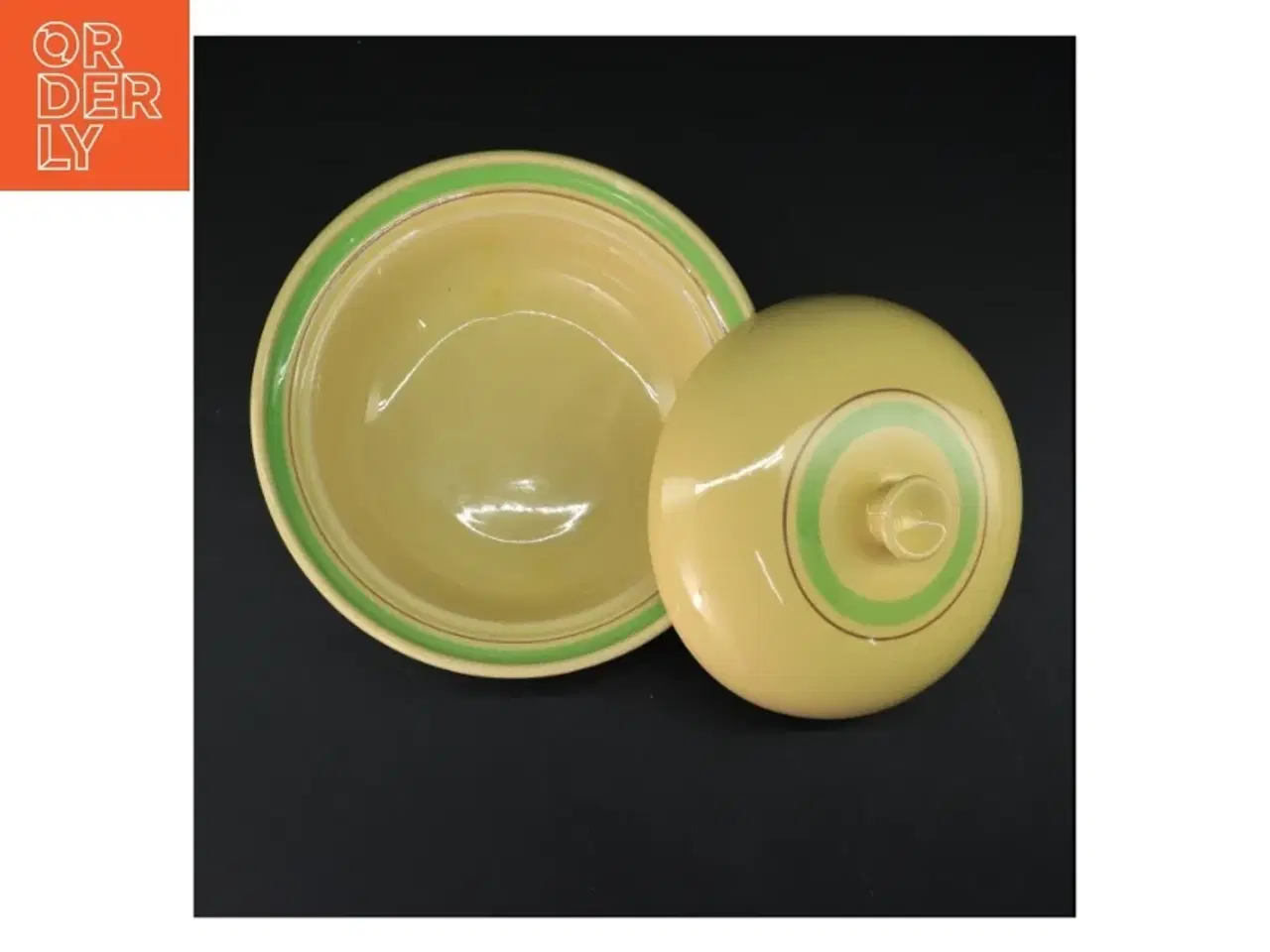Billede 4 - Retro Gul suppeterrin med låg Viva fra svenskeGefle (str. Ø. 22,5 cm)
