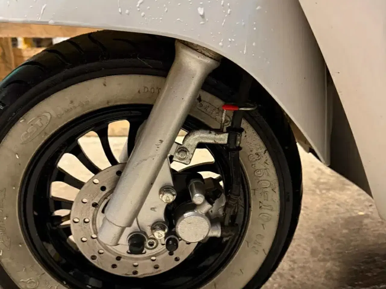 Billede 3 - Motowell Elenor hvid scooter