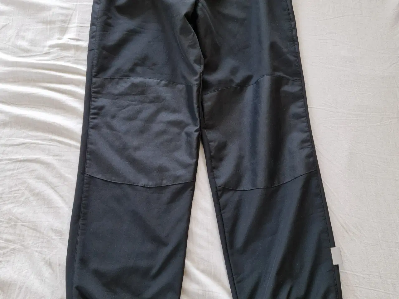 Billede 1 - Softshell bukser str 152