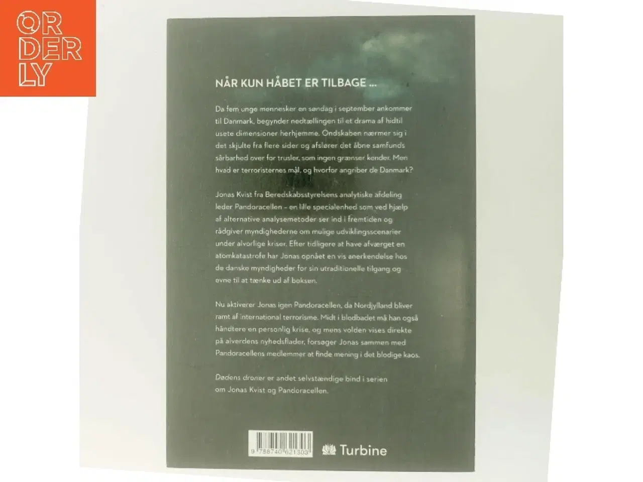 Billede 3 - Dødens droner : en sag for Pandoracellen af Rasmus Dahlberg (Bog)