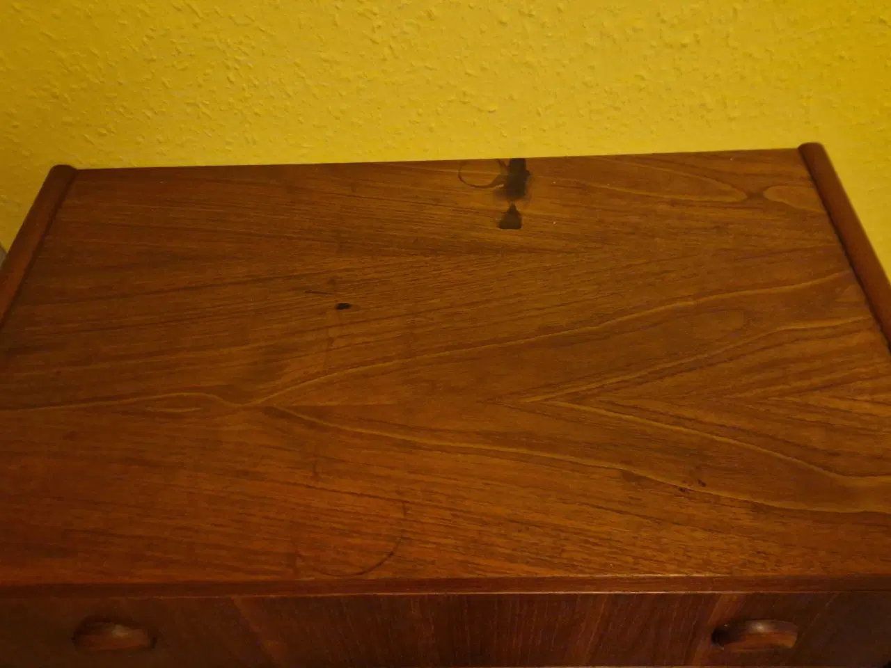 Billede 3 - Kommode i Teak Træ med 6 skuffer