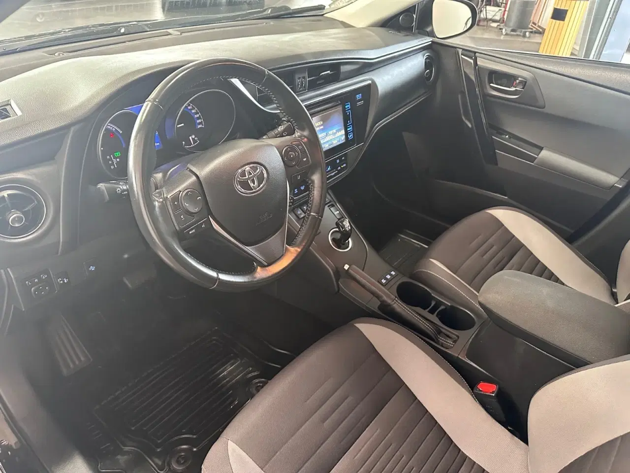 Billede 12 - Toyota Auris 1,8 Hybrid H2 Comfort Touring Sports CVT Van