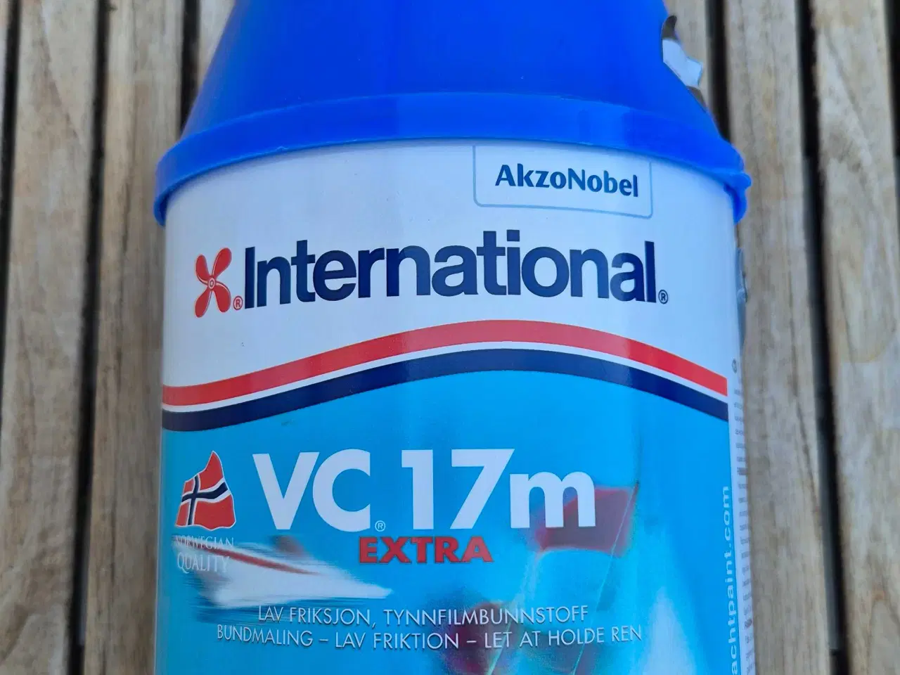 Billede 1 - International VC 17m 2 liter bundmaling