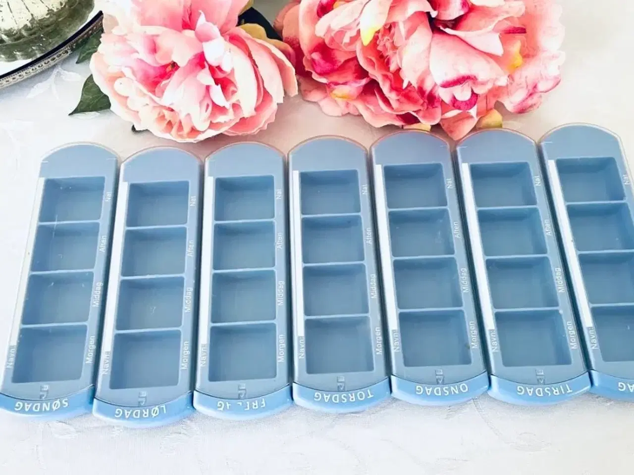 Billede 1 - Doseringsæsker + taske