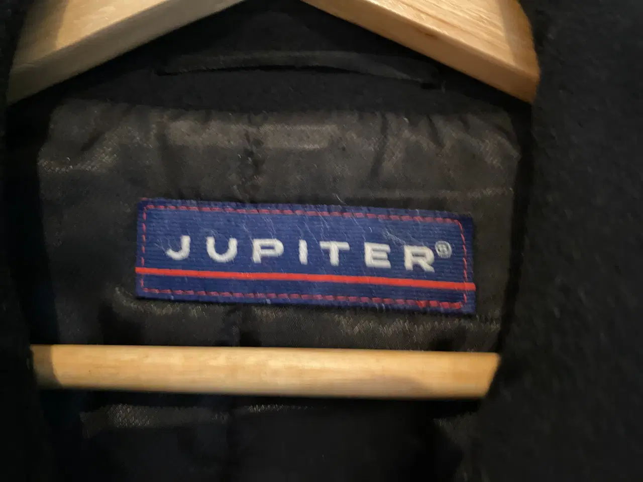 Billede 3 - Sort uld frakke med foer