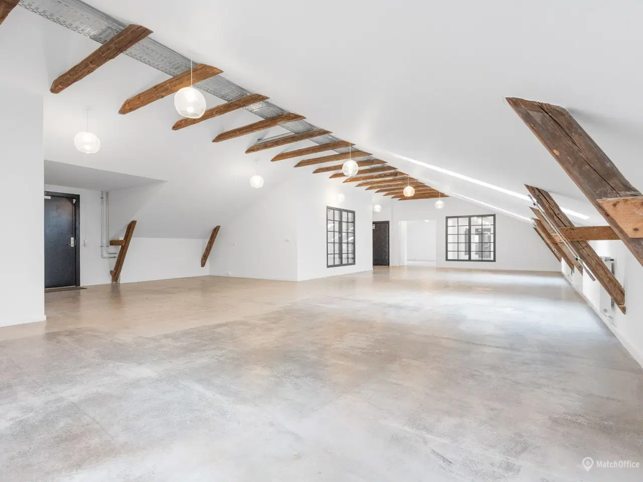 Billede 2 - Attraktiv introleje på kun kr. 1.100 pr. m² - Flot og indbydende storrumskontor