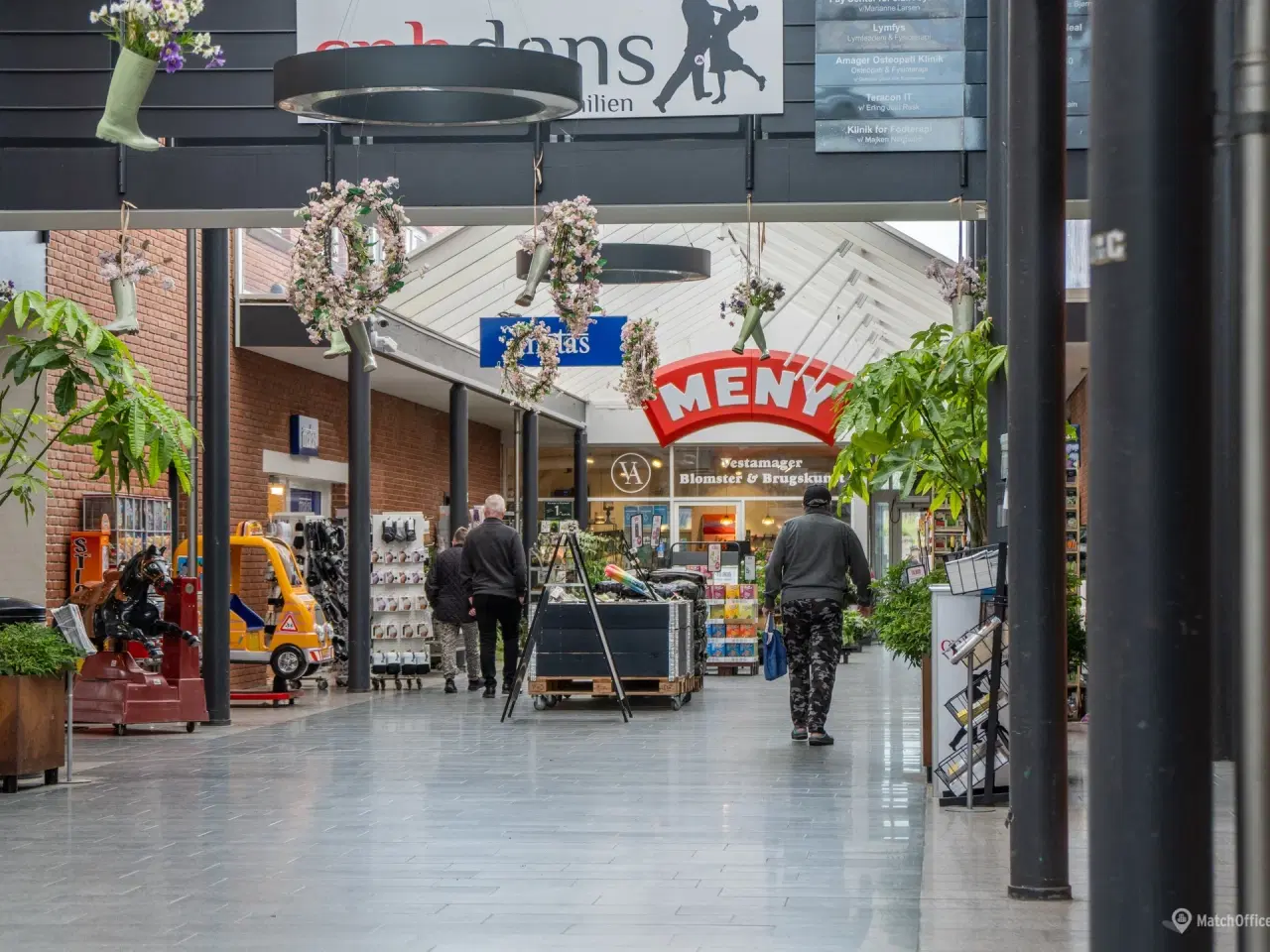 Billede 3 - Butikslejemål i populært lokalcenter
