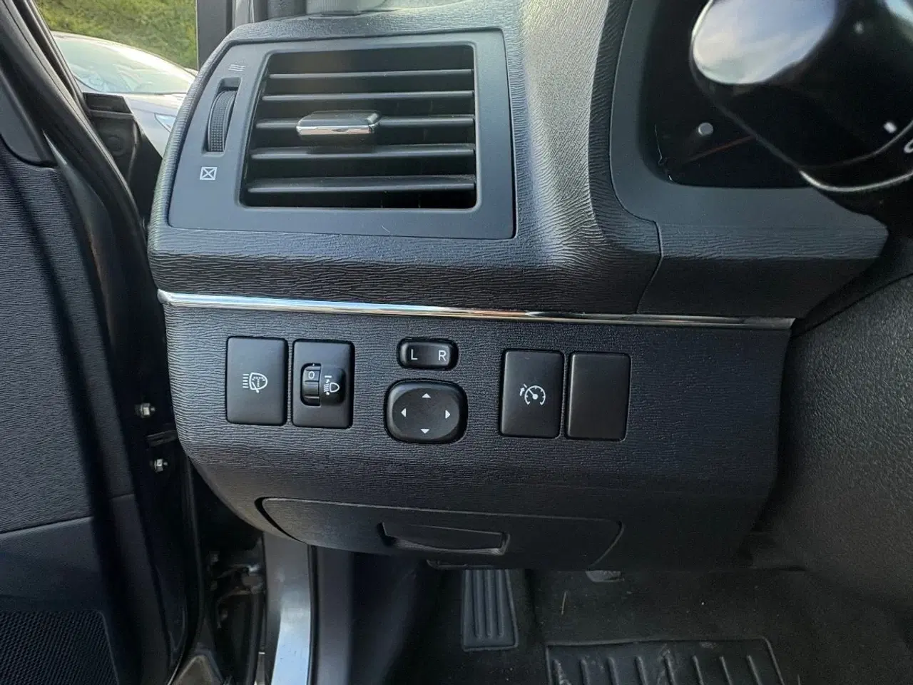 Billede 15 - Toyota Avensis 2,0 D-4D TX stc.