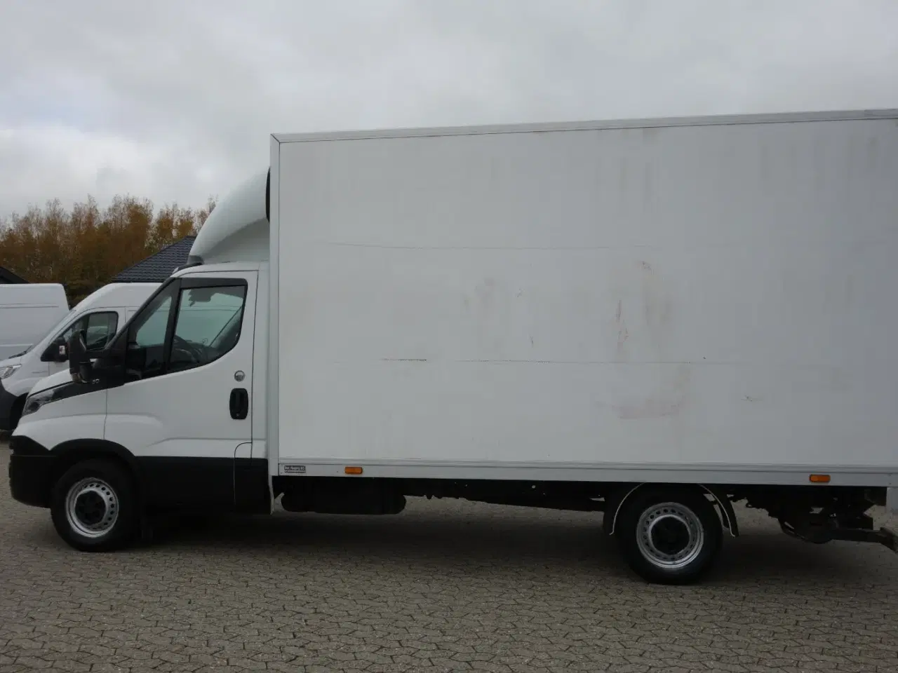 Billede 2 - Iveco Daily 2,3 35S16 Alukasse m/lift AG8